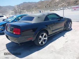 2005 Ford Mustang Deluxe with VIN 1ZVHT84N655208101, listed as a IAAI auction lot 42546747 with 68,918 mi miles and . Bid and sale history available at DreamBid. Image 4.