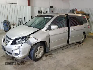 2006 Honda Odyssey EX-L z VIN 5FNRL38756B453073, wystawiony jako Copart lot #60644555 z przebiegiem 183 646 mil mil oraz Czysty tytuł • Clean title. Historia ofert i sprzedaży dostępna na DreamBid. Obrazek 1.