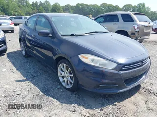 2013 Dodge Dart SXT with VIN 1C3CDFBAXDD157886, listed as a IAAI auction lot 41971355 with 205,275 mi miles. Bid and sale history available at carsss.com. Image 1.