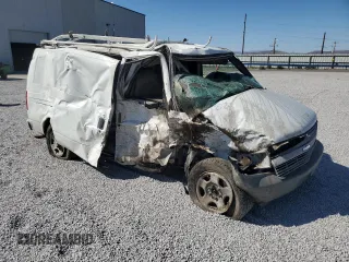 2003 Chevrolet Astro Cargo Van with VIN 1GCDL19X03B125149, listed as a Copart auction lot 86107794 with 0 mi miles and Salvage Title. Bid and sale history available at carsss.com. Image 4.