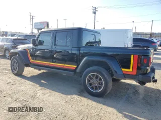 2022 Jeep Gladiator High Altitude z VIN 1C6HJTFG8NL117621, wystawiony jako Copart lot #51694945 z przebiegiem 44 230 mil mil oraz Szkoda całkowita • Salvage title. Historia ofert i sprzedaży dostępna na DreamBid. Obrazek 2.