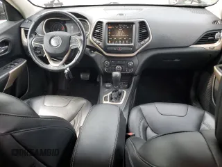 2018 Jeep Cherokee Limited with VIN 1C4PJMDB4JD608869, listed as a Copart auction lot 60962805 with 75,600 mi miles and Salvage title. Bid and sale history available at DreamBid. Image 8.