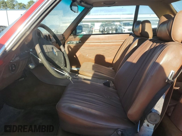 1979 Mercedes-Benz SL with VIN 10704412056368, listed as a Copart auction lot 76624824 with 51,488 mi miles and Clean title. Bid and sale history available at DreamBid. Image 7.