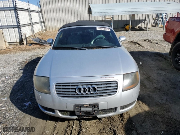 2001 Audi TT with VIN TRUTC28NX11004882, listed as a Copart auction lot 43040175 with 136,783 mi miles and Clean Title. Bid and sale history available at carsss.com. Image 5.