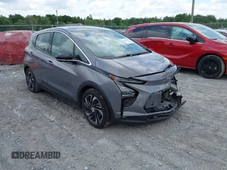 2023 Chevrolet Bolt EV 2LT z VIN 1G1FX6S09P4189152, wystawiony jako IAAI lot #42155192 z przebiegiem 26 137 mil mil oraz . Historia ofert i sprzedaży dostępna na DreamBid. Obrazek 1.