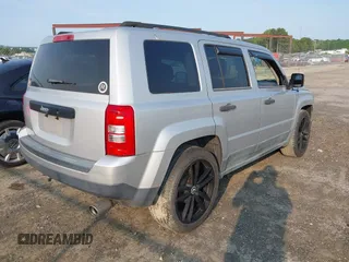 2011 Jeep Patriot Sport with VIN 1J4NT1GB2BD151471, listed as a IAAI auction lot 42429985 with 207,497 mi miles and . Bid and sale history available at DreamBid. Image 4.