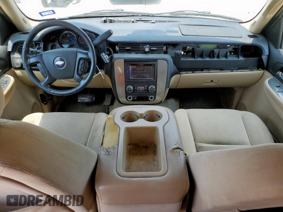 2007 Chevrolet Tahoe LS with VIN 1GNFC13067R251640, listed as a Copart auction lot 59042805 with 180,205 mi miles and Salvage title. Bid and sale history available at DreamBid. Image 8.