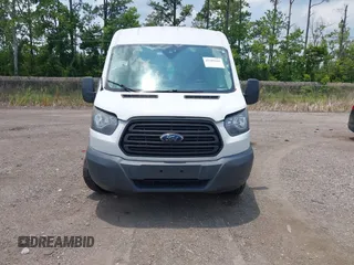 2017 Ford Transit z VIN 1FTYR2CM1HKB49066, wystawiony jako IAAI lot #42382169 z przebiegiem 42 150 mil mil oraz . Historia ofert i sprzedaży dostępna na DreamBid. Obrazek 12.