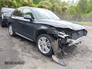 2019 Audi Q5 Premium Plus with VIN WA1BNAFY4K2038765, listed as a IAAI auction lot 42042264 with 58,557 mi miles. Bid and sale history available at carsss.com. Image 1.