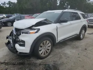 2021 Ford Explorer Limited with VIN 1FMSK7FH8MGA52252, listed as a Copart auction lot 52194755 with 59,484 mi miles and Salvage Title. Bid and sale history available at carsss.com. Image 1.
