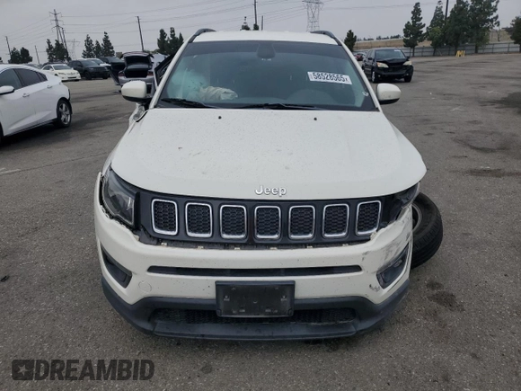 2018 Jeep Compass Latitude with VIN 3C4NJDBB6JT481739, listed as a Copart auction lot 58528565 with 97,788 mi miles and Salvage title. Bid and sale history available at DreamBid. Image 5.