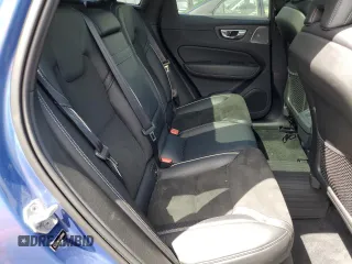 2019 Volvo XC60 R-Design with VIN LYV102RM1KB279390, listed as a Copart auction lot 63394523 with Not Provided miles and . Bid and sale history available at carsss.com. Image 10.