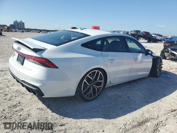 2024 Audi S7 Prestige z VIN WAUSFBF22RN048432, wystawiony jako Copart lot #56690455 z przebiegiem 11 055 mil mil oraz Szkoda całkowita • Salvage title. Historia ofert i sprzedaży dostępna na DreamBid. Obrazek 3.
