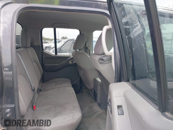 2012 Nissan Frontier SV z VIN 1N6AD0ER4CC402085, wystawiony jako IAAI lot #41975832 z przebiegiem 263 152 mil mil oraz . Historia ofert i sprzedaży dostępna na DreamBid. Obrazek 8.