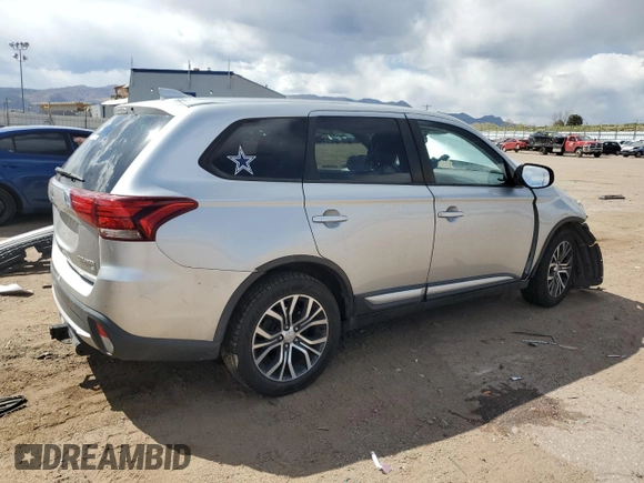 2018 Mitsubishi Outlander SE с VIN JA4AD3A31JJ004194, выставлен на аукционе Copart как лот 54364925 с пробегом Не указан миль и Списание • Salvage title. История ставок и продаж доступна на DreamBid. Изображение 3.