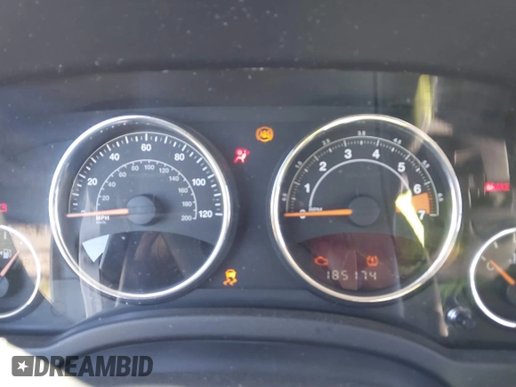 2014 Jeep Compass Latitude with VIN 1C4NJCEB0ED660019, listed as a IAAI auction lot 41200065 with 185,174 mi miles. Bid and sale history available at carsss.com. Image 7.