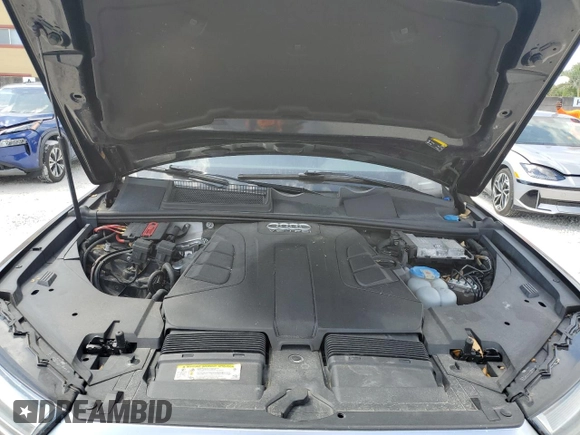 2017 Audi Q7 Premium Plus with VIN WA1LAAF71HD012886, listed as a Copart auction lot 51762015 with 123,485 mi miles and Salvage Title. Bid and sale history available at DreamBid. Image 12.
