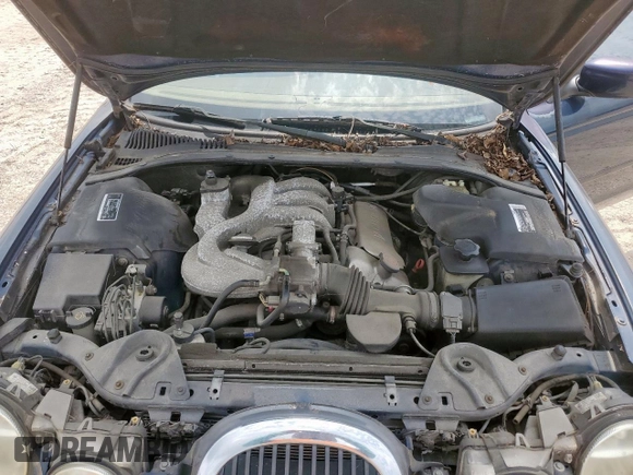 2000 Jaguar S-Type V6 z VIN SAJDA01C1YFL61738, wystawiony jako Copart lot #60363845 z przebiegiem 114 996 mil mil oraz Czysty tytuł • Clean title. Historia ofert i sprzedaży dostępna na DreamBid. Obrazek 11.