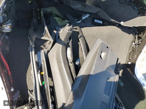 2015 Chevrolet Corvette Z06 3LZ with VIN 1G1YU2D65F5603791, listed as a Copart auction lot 60997964 with 0 mi miles and Salvage Title. Bid and sale history available at carsss.com. Image 12.