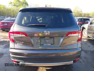 2019 Honda Pilot EX-L with VIN 5FNYF6H54KB038176, listed as a IAAI auction lot 42039560 with 52,404 mi miles and . Bid and sale history available at carsss.com. Image 17.