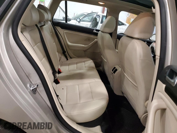 2014 Volkswagen Jetta SportWagen TDI with VIN 3VWML7AJ4EM626371, listed as a Copart auction lot 48139275 with 170,204 mi miles and Salvage Title. Bid and sale history available at carsss.com. Image 11.