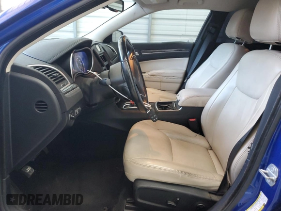 2018 Chrysler 300 Touring L with VIN 2C3CCAAG7JH257941, listed as a Copart auction lot 80192534 with 71,699 mi miles and Clean Title. Bid and sale history available at carsss.com. Image 7.