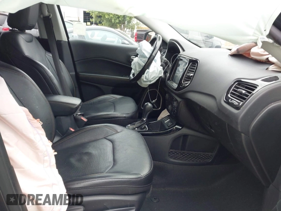 2021 Jeep Compass Limited with VIN 3C4NJCCB0MT571336, listed as a IAAI auction lot 42058191 with 53,039 mi miles and . Bid and sale history available at DreamBid. Image 5.