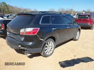 2010 Mazda CX-9 Grand Touring z VIN JM3TB3MV1A0208623, wystawiony jako IAAI lot #41668500 z przebiegiem 226 233 mil mil oraz . Historia ofert i sprzedaży dostępna na DreamBid. Obrazek 4.