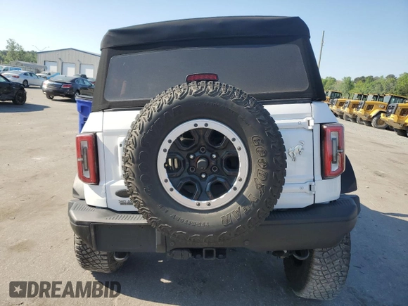 2023 Ford Bronco с VIN 1FMEE5DPXPLB63867, выставлен на аукционе Copart как лот 53782605 с пробегом 46 858 миль миль и Списание • Salvage title. История ставок и продаж доступна на DreamBid. Изображение 6.