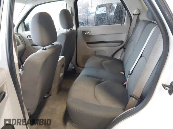 2008 Mazda Tribute ES with VIN 4F2CZ06148KM13459, listed as a IAAI auction lot 41742402 with 196,030 mi miles and . Bid and sale history available at DreamBid. Image 8.