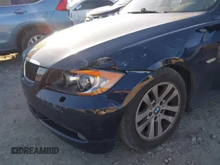2007 BMW 3 Series 328xi with VIN WBAVC93537K030680, listed as a IAAI auction lot 41891416 with 97,816 mi miles and . Bid and sale history available at DreamBid. Image 6.