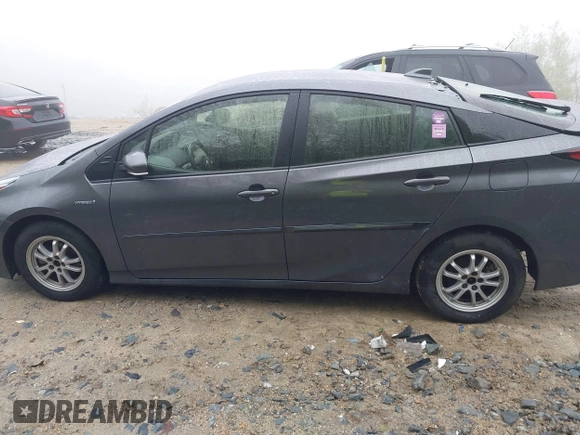 2021 Toyota Prius LE z VIN JTDL9MFU5M3023704, wystawiony jako IAAI lot #42190887 z przebiegiem 45 711 mil mil oraz . Historia ofert i sprzedaży dostępna na DreamBid. Obrazek 15.