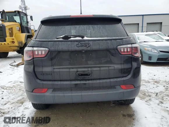 2020 Jeep Compass Latitude with VIN 3C4NJDBB6LT205290, listed as a Copart auction lot 86425454 with 68,670 mi miles and Salvage title. Bid and sale history available at DreamBid. Image 6.