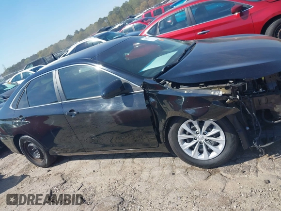 2015 Toyota Camry XLE with VIN 4T4BF1FK4FR499359, listed as a IAAI auction lot 41893619 with 1 mi miles. Bid and sale history available at carsss.com. Image 13.