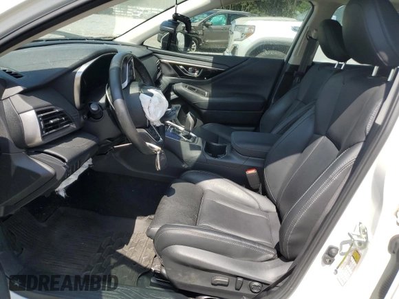 2024 Subaru Legacy Limited z VIN 4S3BWAN66R3002518, wystawiony jako Copart lot #57327925 z przebiegiem Nie podano mil oraz Tytuł czysty. Historia ofert i sprzedaży dostępna na DreamBid. Obrazek 7.