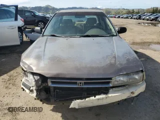 1990 Honda Accord LX with VIN JHMCB7659LC064137, listed as a Copart auction lot 45761615 with 382,195 mi miles and Non Repairable. Bid and sale history available at carsss.com. Image 5.