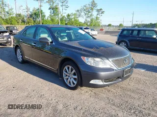 2008 Lexus LS 460 with VIN JTHBL46F785052340, listed as a IAAI auction lot 41963007 with 142,710 mi miles. Bid and sale history available at carsss.com. Image 1.