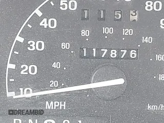 1999 Ford Explorer XLT z VIN 1FMZU35P4XUA38932, wystawiony jako IAAI lot #41953981 z przebiegiem 117 876 mil mil oraz . Historia ofert i sprzedaży dostępna na DreamBid. Obrazek 15.