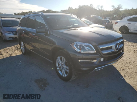 2015 Mercedes-Benz GL-Class GL 350 BlueTEC with VIN 4JGDF2EEXFA535688, listed as a Copart auction lot 82636453 with 105,781 mi miles. Bid and sale history available at carsss.com. Image 4.