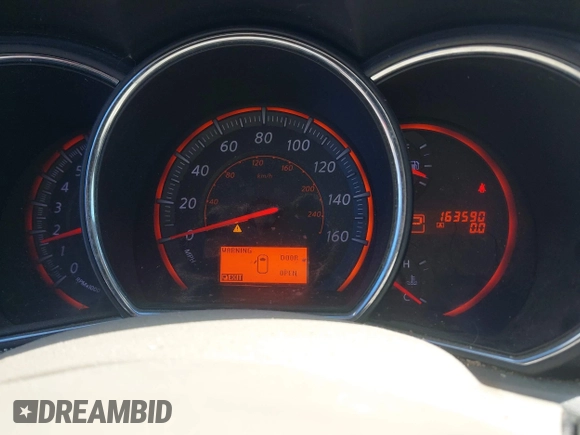 2010 Nissan Murano SL with VIN JN8AZ1MWXAW108935, listed as a IAAI auction lot 42150686 with 163,590 mi miles. Bid and sale history available at carsss.com. Image 7.