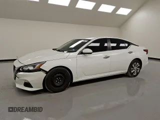 2020 Nissan Altima S z VIN 1N4BL4BV8LC159759, wystawiony jako Copart lot #57527695 z przebiegiem 112 807 mil mil oraz Czysty tytuł • Clean title. Historia ofert i sprzedaży dostępna na DreamBid. Obrazek 1.