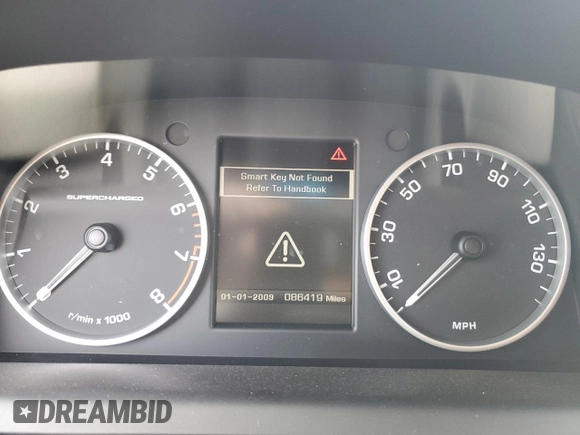 2011 Land Rover Range Rover Sport SC with VIN SALSP2E4XBA286585, listed as a Copart auction lot 61053405 with 86,419 mi miles and Clean title. Bid and sale history available at DreamBid. Image 9.