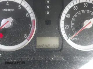 2006 Hyundai Azera SE with VIN KMHFC46F06A113482, listed as a IAAI auction lot 41733834 with 242,159 mi miles and . Bid and sale history available at DreamBid. Image 7.