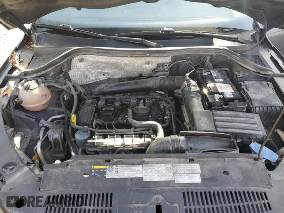 2016 Volkswagen Tiguan S with VIN WVGBV7AXXGW538299, listed as a Copart auction lot 54798525 with 149,961 mi miles and Clean Title. Bid and sale history available at DreamBid. Image 12.