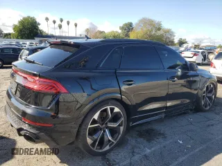 2023 Audi RS Q8 z VIN WU1ARBF1XPD019067, wystawiony jako Copart lot #45020084 z przebiegiem 7297 mil mil oraz . Historia ofert i sprzedaży dostępna na DreamBid. Obrazek 3.