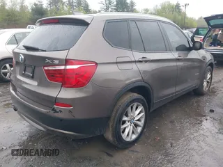 2013 BMW X3 xDrive28i z VIN 5UXWX9C53DLK59585, wystawiony jako IAAI lot #42186167 z przebiegiem 174 966 mil mil oraz . Historia ofert i sprzedaży dostępna na DreamBid. Obrazek 4.