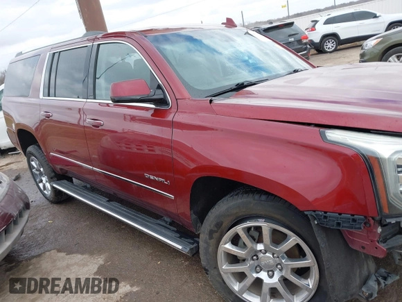 2016 GMC Yukon XL Denali with VIN 1GKS1HKJXGR453840, listed as a IAAI auction lot 41057135 with 105,469 mi miles. Bid and sale history available at carsss.com. Image 14.