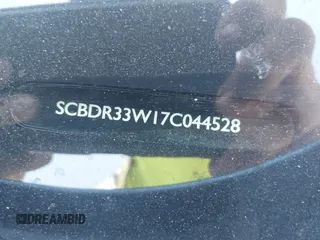 2007 Bentley Continental GT z VIN SCBDR33W17C044528, wystawiony jako IAAI lot #42308345 z przebiegiem Nie podano mil oraz . Historia ofert i sprzedaży dostępna na DreamBid. Obrazek 9.