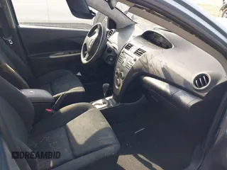 2010 Toyota Yaris с VIN JTDBT4K36A4077285, выставлен на аукционе IAAI как лот 42352822 с пробегом 143 486 миль миль и . История ставок и продаж доступна на DreamBid. Изображение 5.