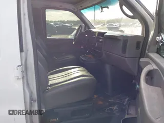 2006 Chevrolet Express Cargo Van with VIN 1GCGG25V161167660, listed as a IAAI auction lot 41902910 with 294,970 mi miles. Bid and sale history available at carsss.com. Image 5.